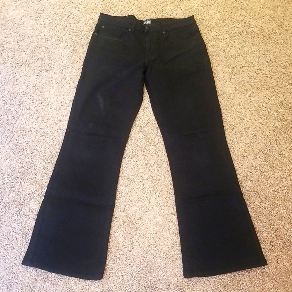 Mens black flared denim pants. 30x32